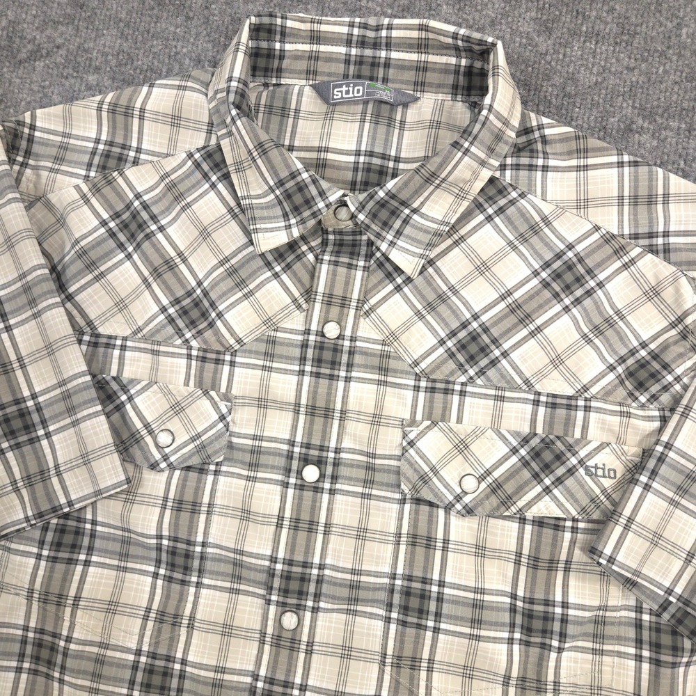 Stio Eddy Shirt Mens M Gray Plaid Performance Tech Outdoor UPF 50+ Pearl Snap